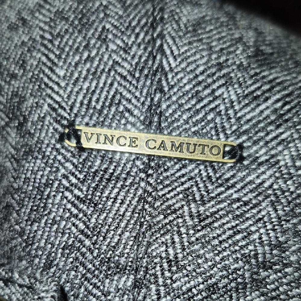 Vince Camuto Men's Gray Herringbone Hat - Picture 4 of 5